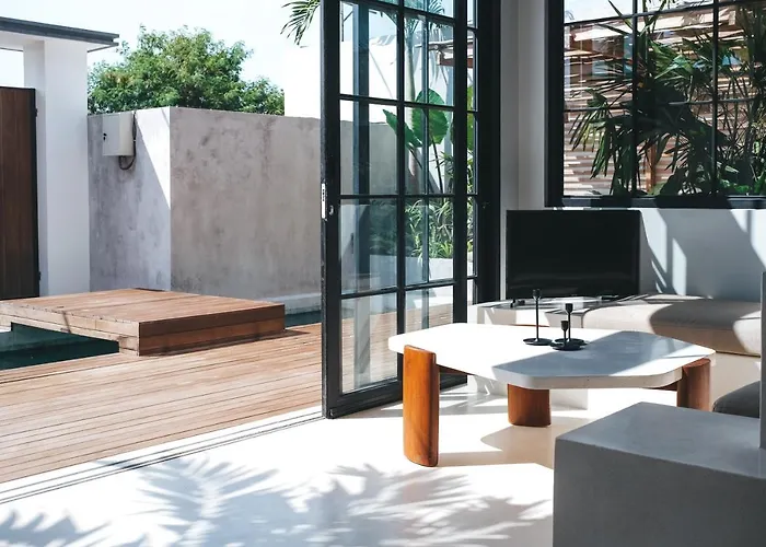Alua Taupe Villa *