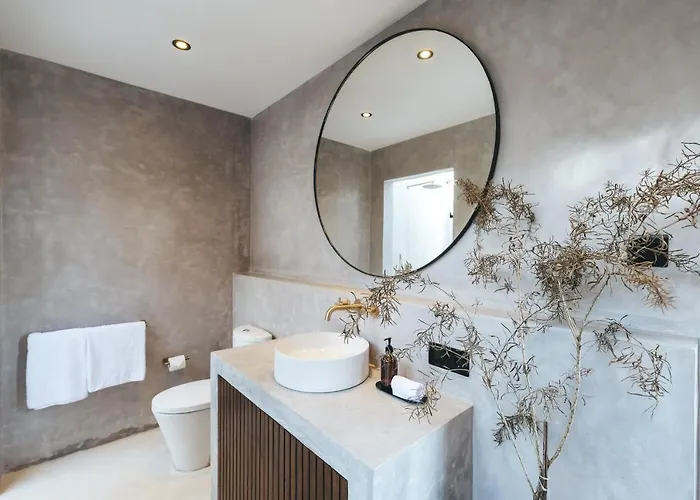 Alua Taupe Villa *